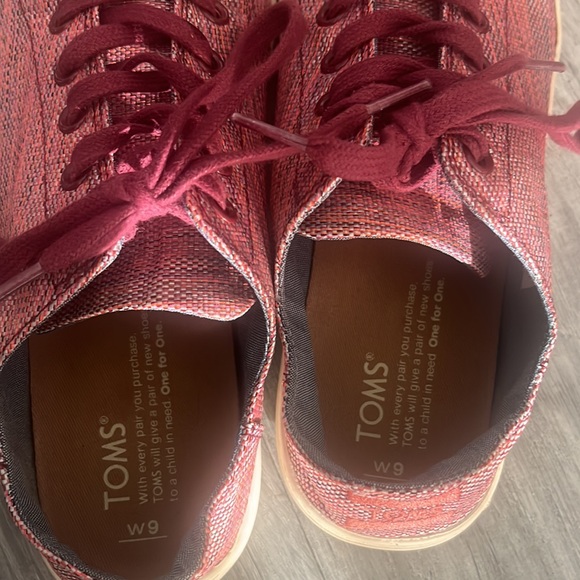 Toms Sneakers - Picture 5 of 9